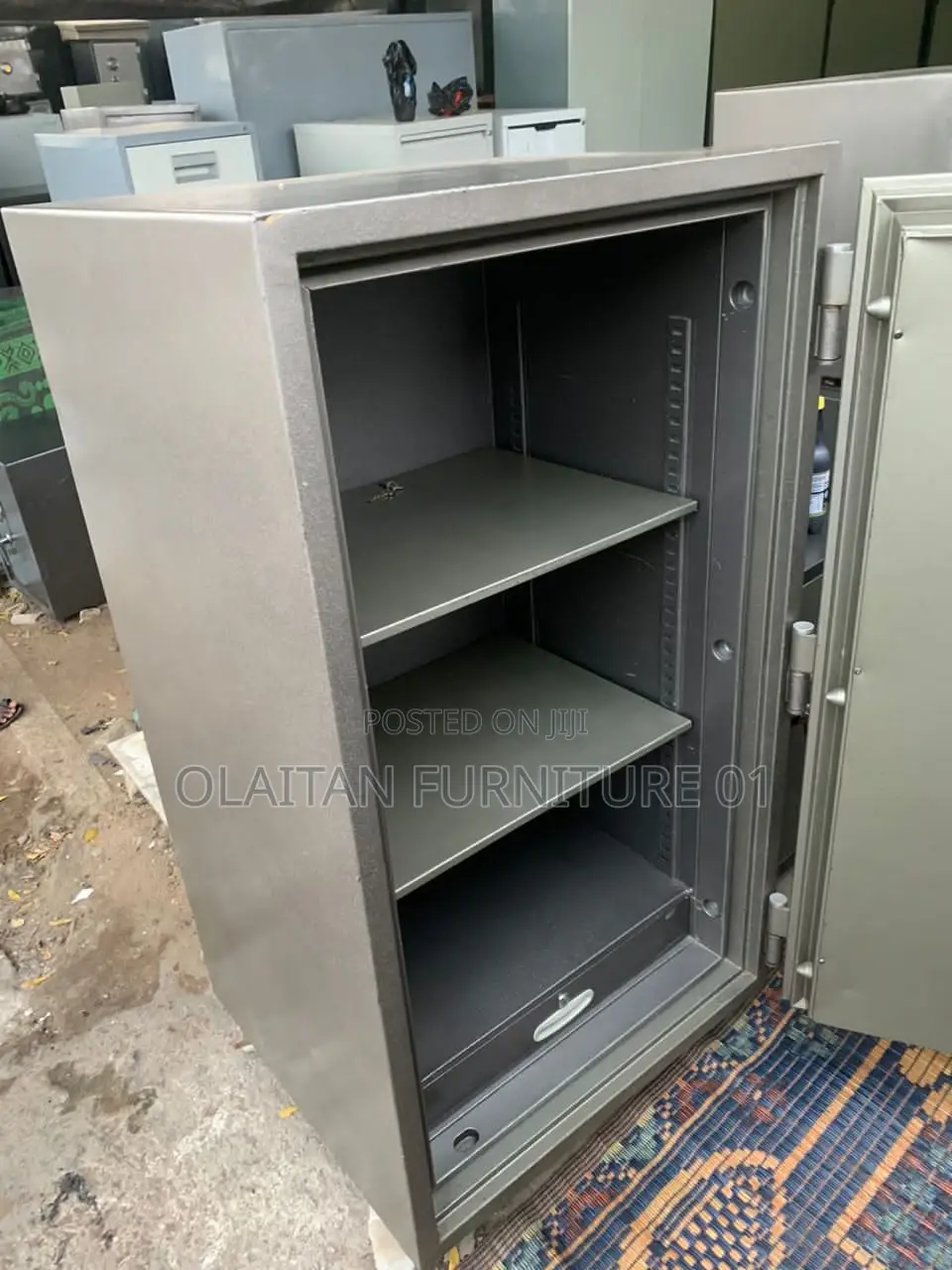 Firstgrade Fireproof Safe