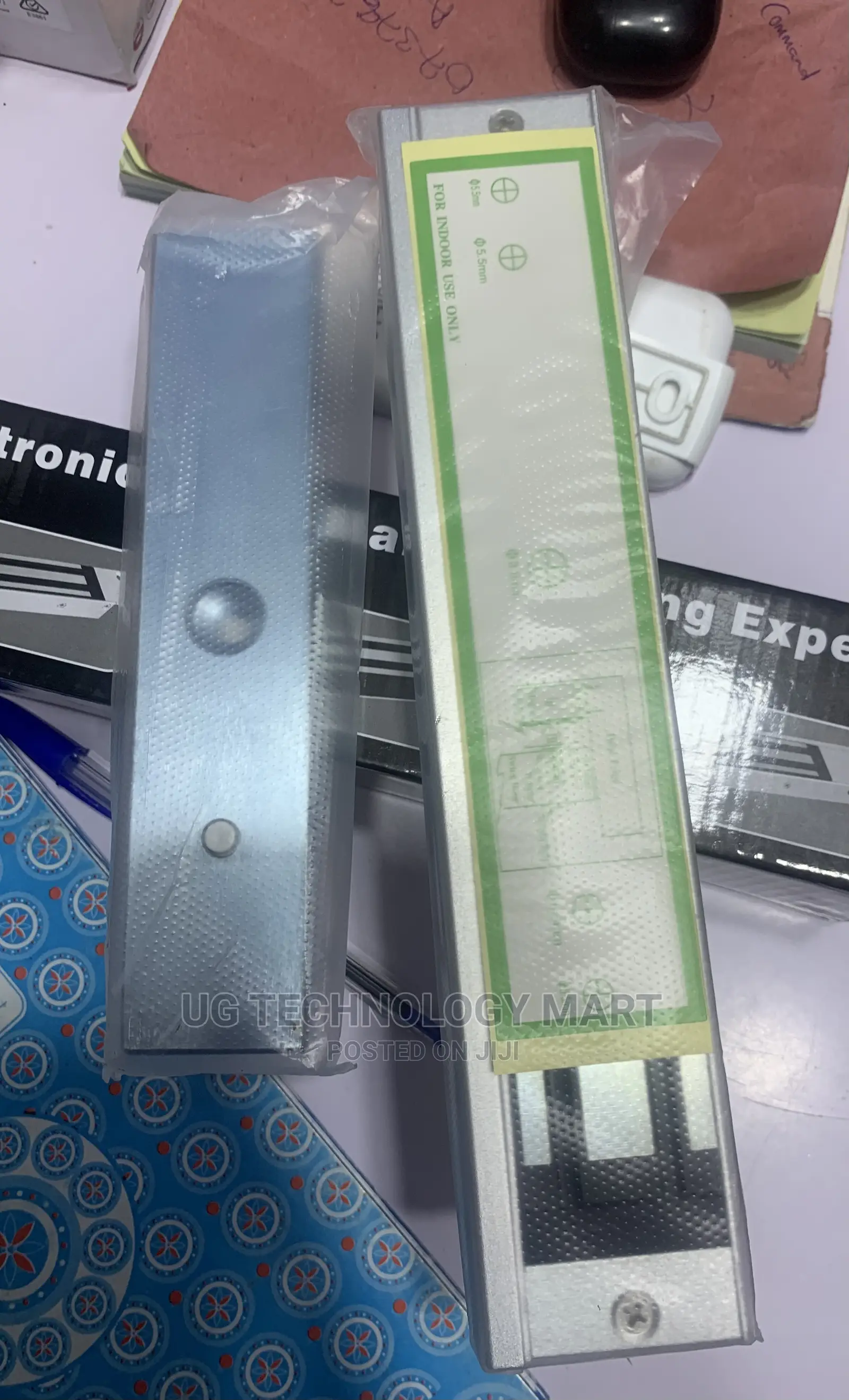 Electronic Locks 280kg (Maglock) With Bracket