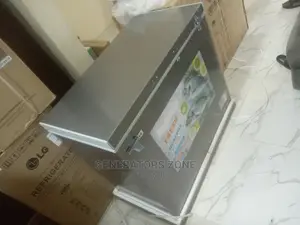 Lg Single Door Chest Freezer-(Silver) With Light+Basket-200l