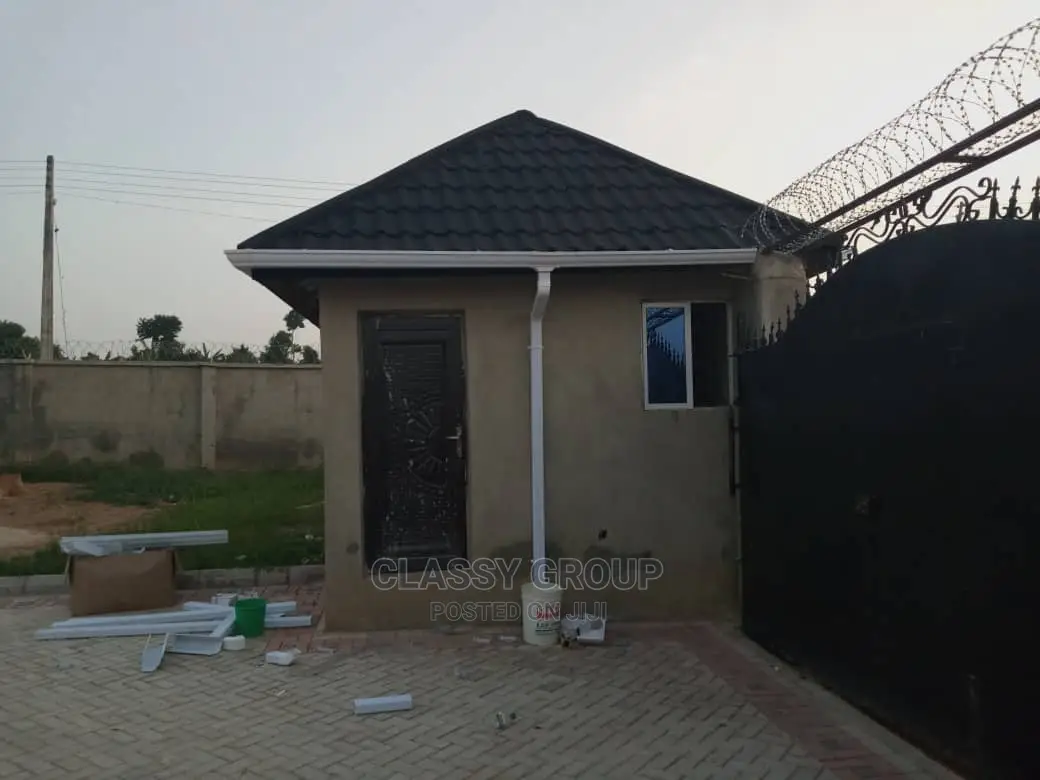 White Roof Gutter Accessories for Sale With Installation
