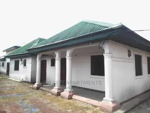 4bdrm Bungalow in Eliozu ..Unity, Port-Harcourt for rent