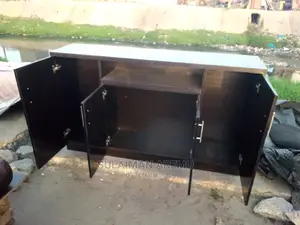 Kitchen Cabinets Size 5feet