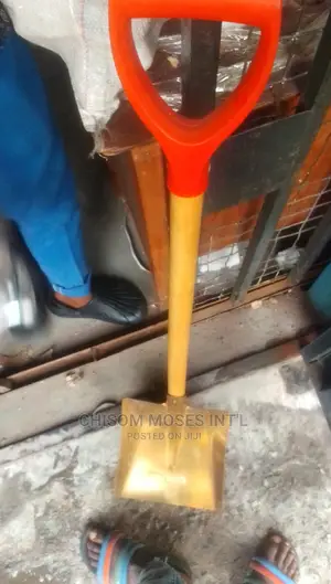 Brass Non Shaking Shovel