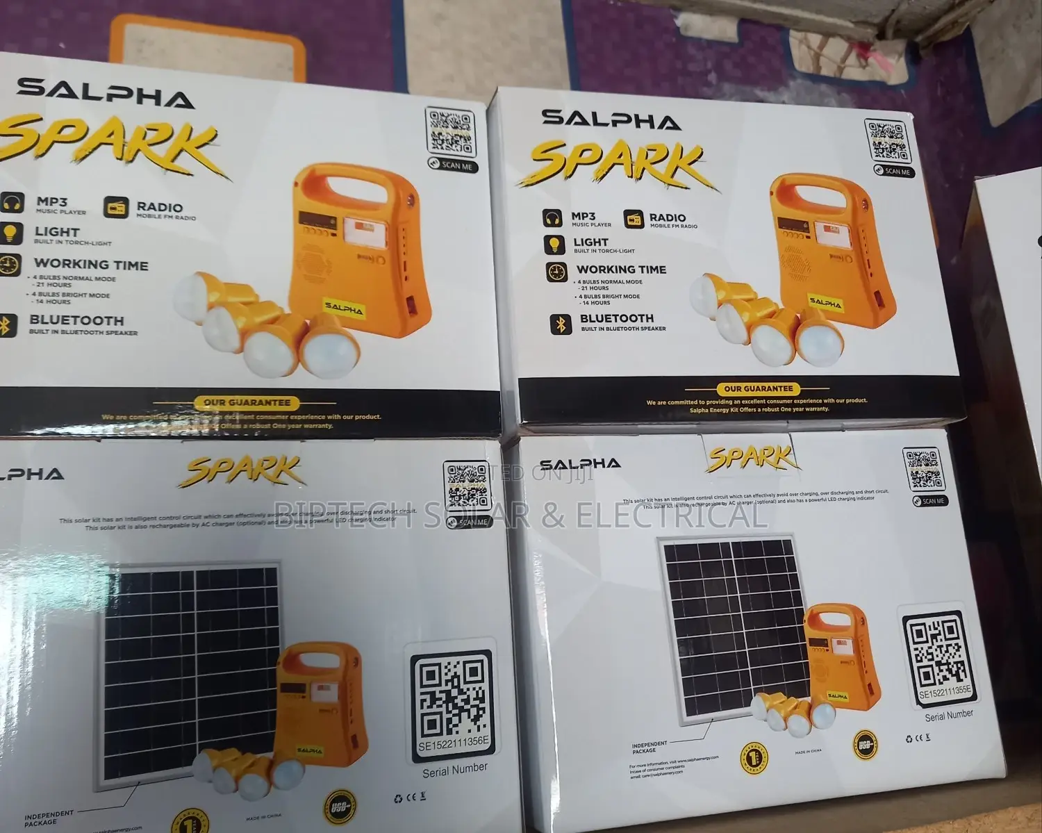 Salpha Spark Solar Generator With 4 Bulbs