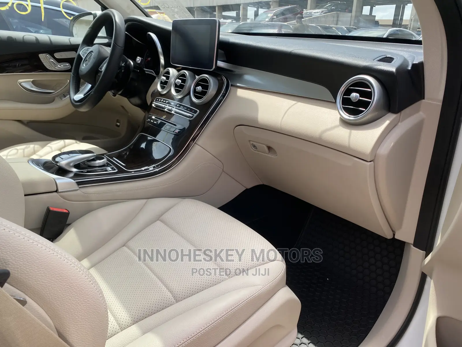 Mercedes-Benz GLC-Class 2017 White