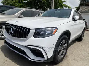 Mercedes-Benz GLC-Class 2017 White