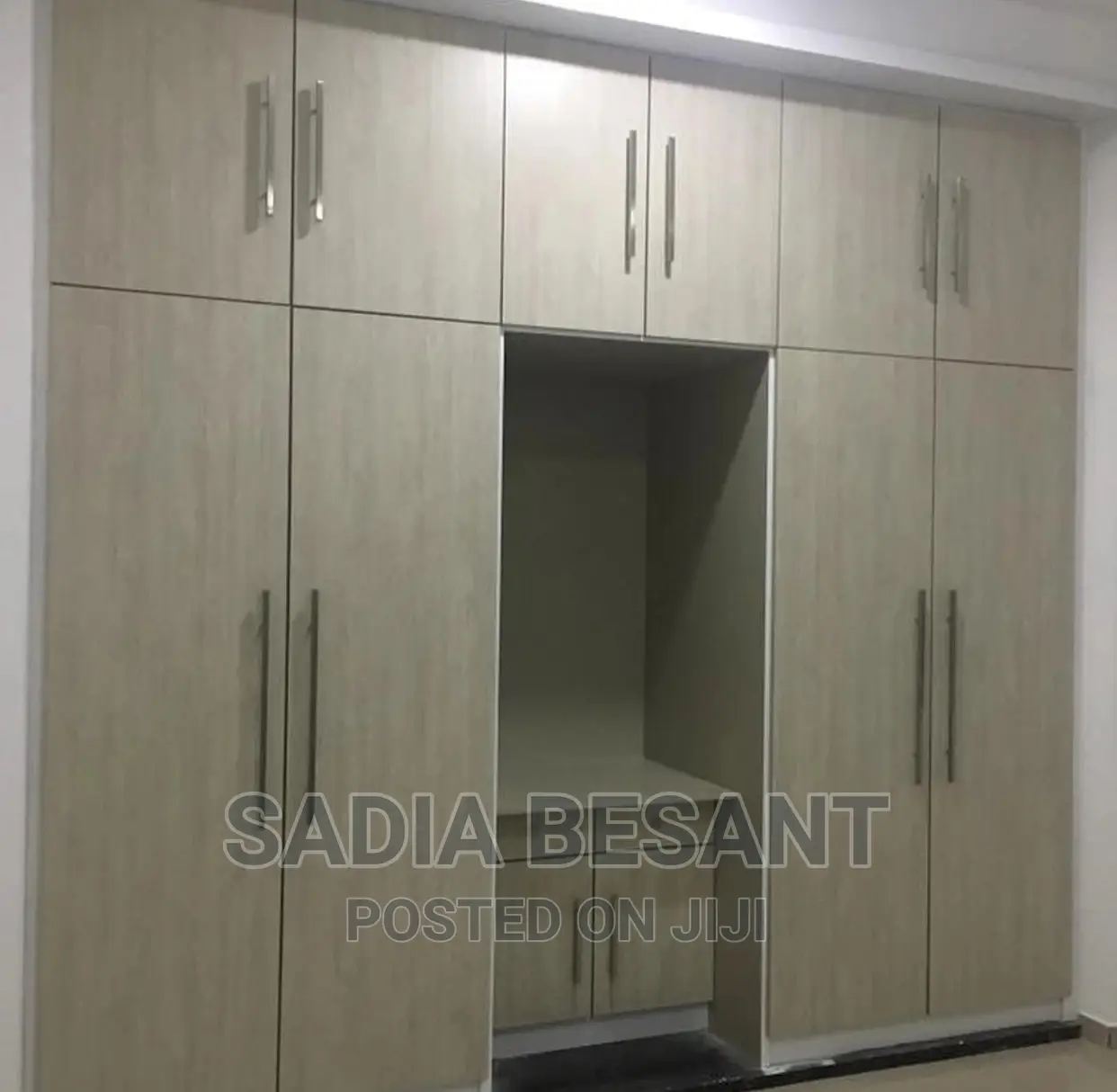 Three Face Closets Units