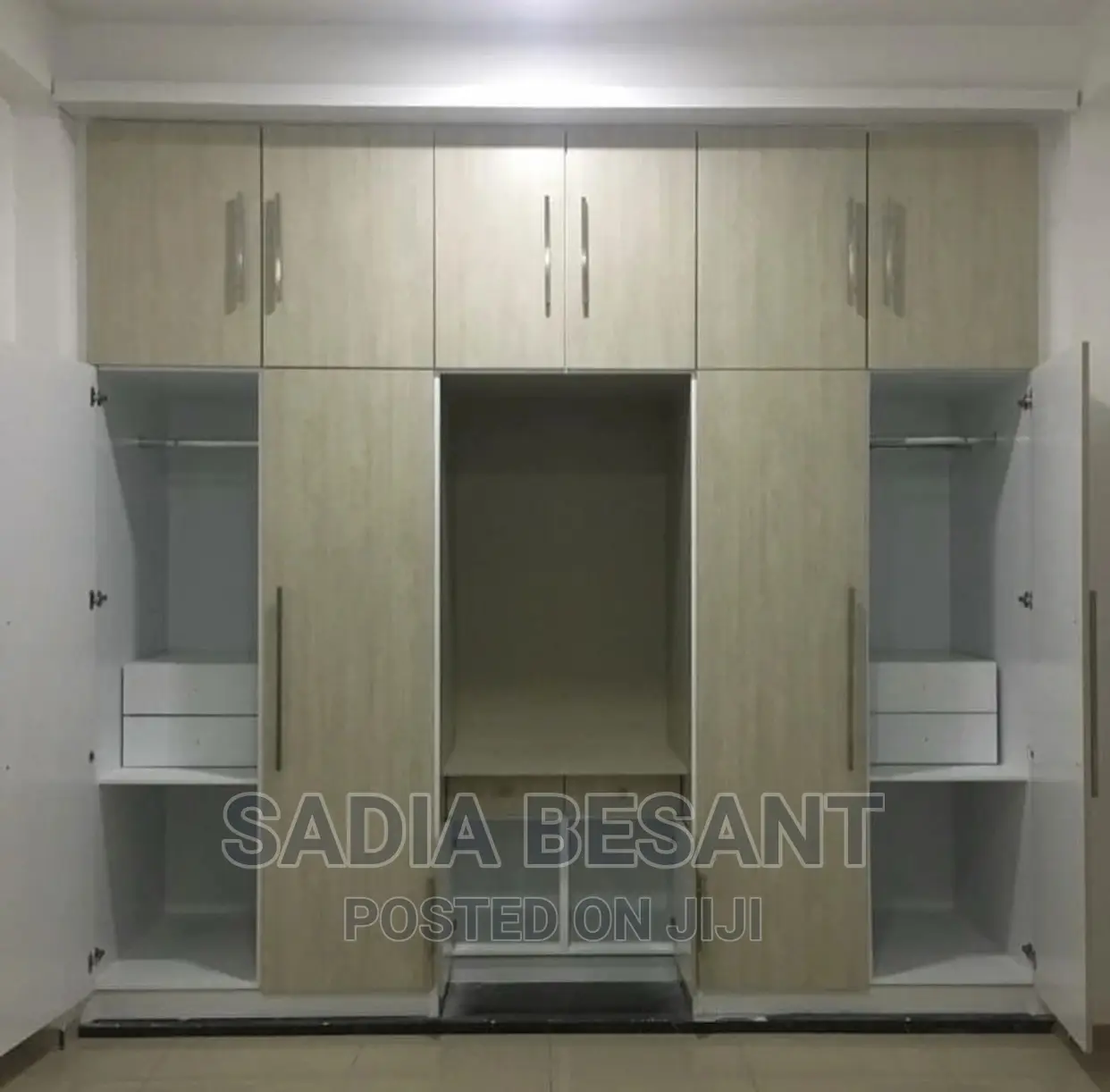 Three Face Closets Units