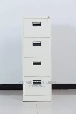 A 4 Drawer Carbinet