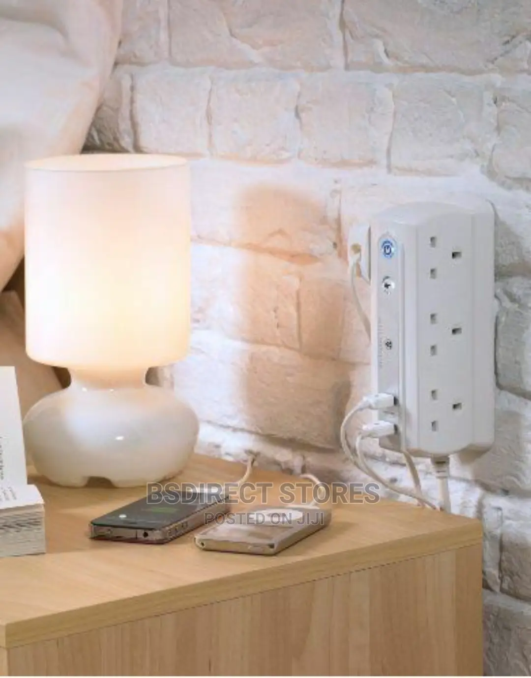 Masterplug WHITE Six Socket Extension Lead With USB - 1m