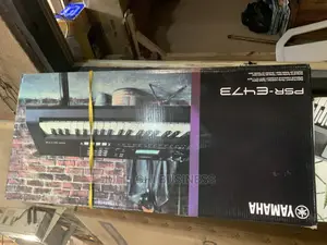 Yamaha Keyboard PSR-E473