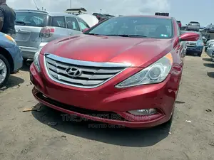 Hyundai Sonata 2012 Red