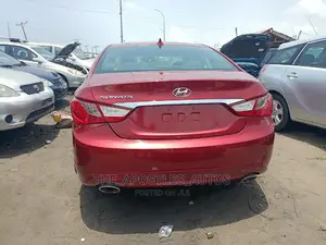 Hyundai Sonata 2012 Red