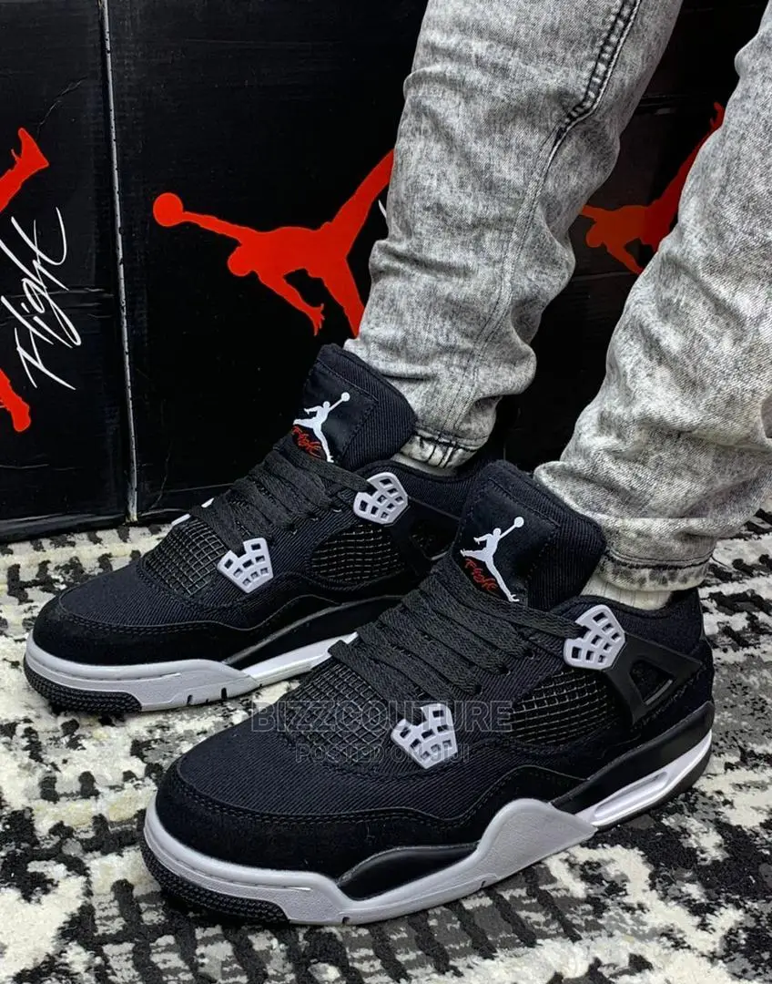 Original AIR JORDAN 4 Retroblack Canvas Available in Store