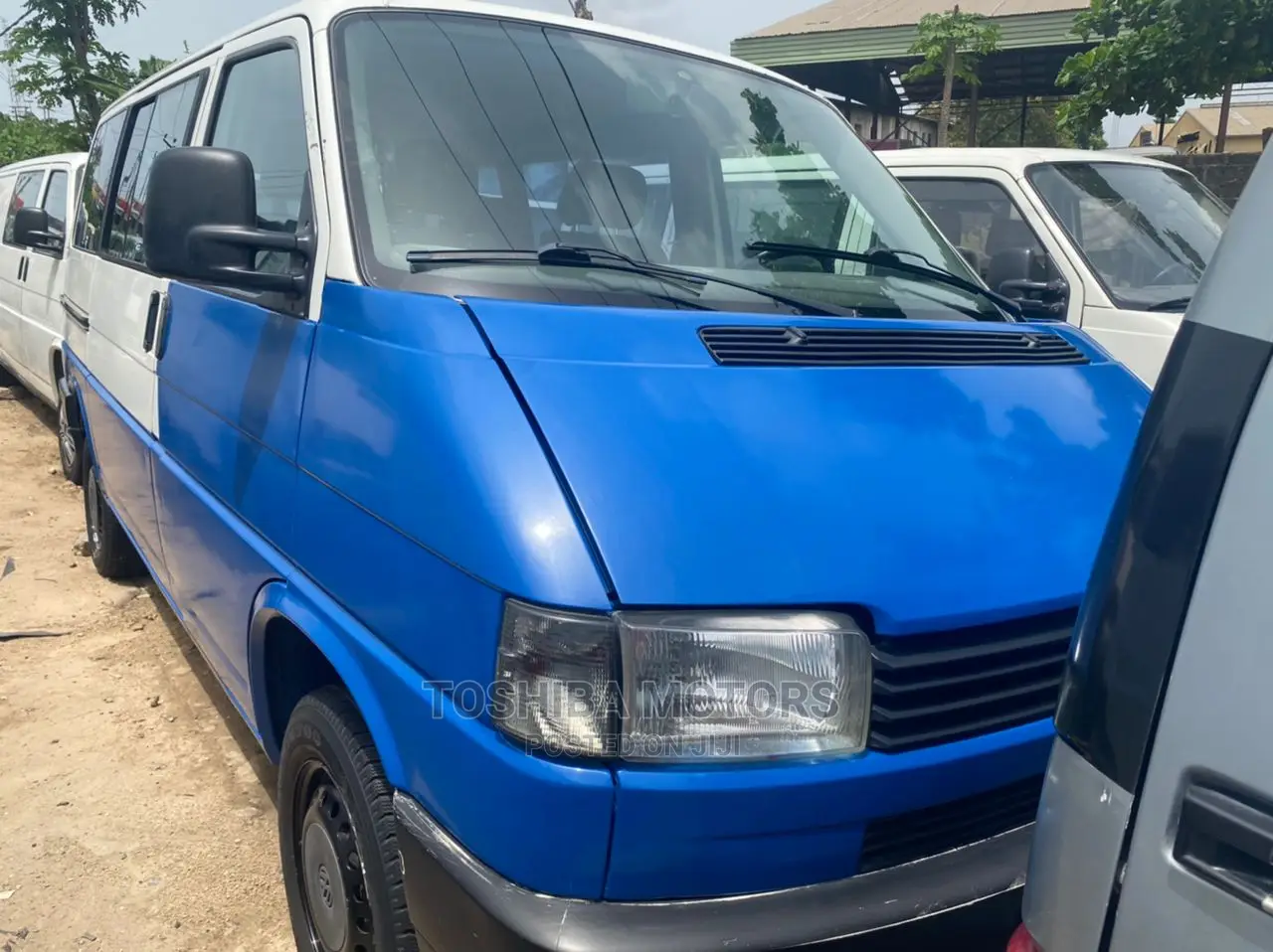 Volkswagen Transporter 2002 Blue