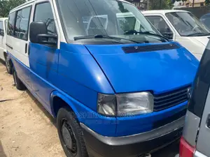 Volkswagen Transporter 2002 Blue