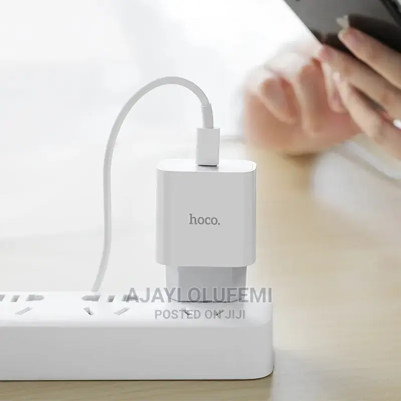 Hoco Pd 20w Type C Quick Charger.