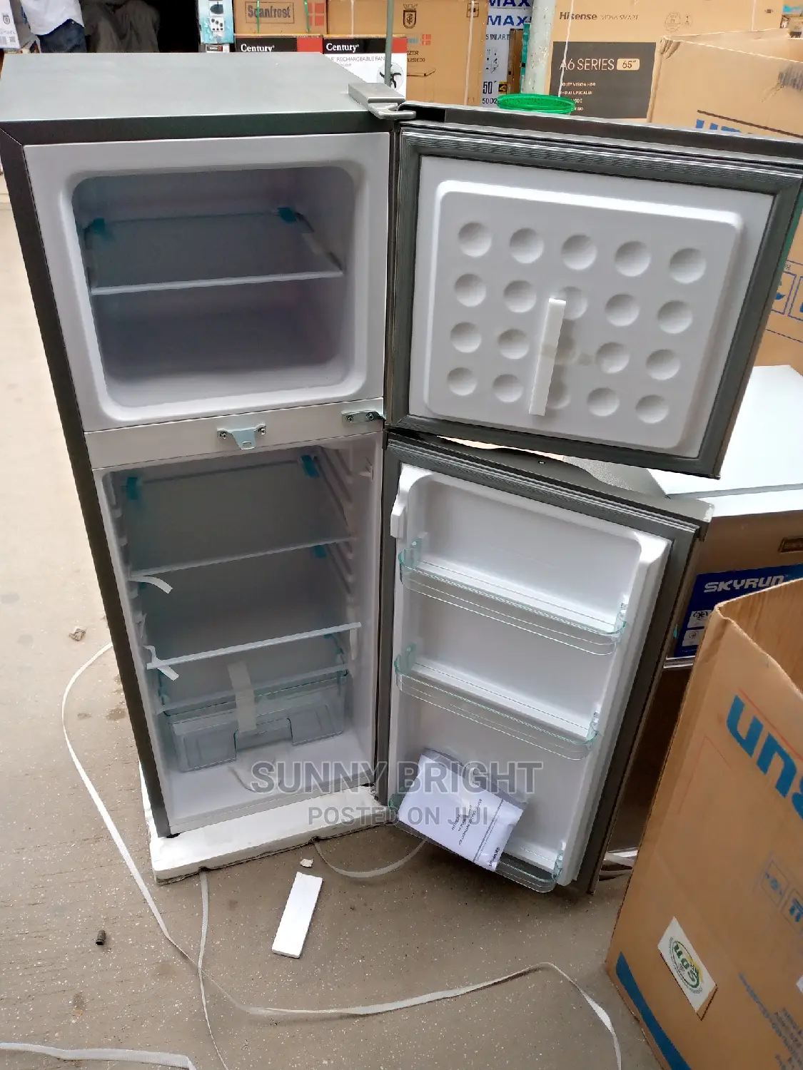 Skyrun Standing Fridge 138liters