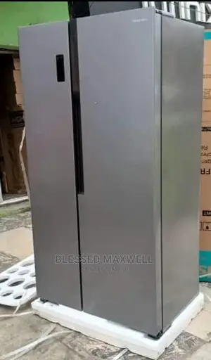(REF 67WS) Side by Side Hisense Refrigerator