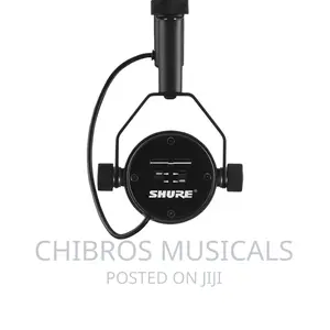 Shure SM7B Vocal Dynamic Microphone for Studio Recording