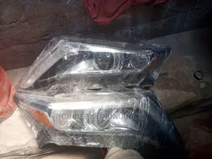 Toyota Headlights Venza 2015 Model