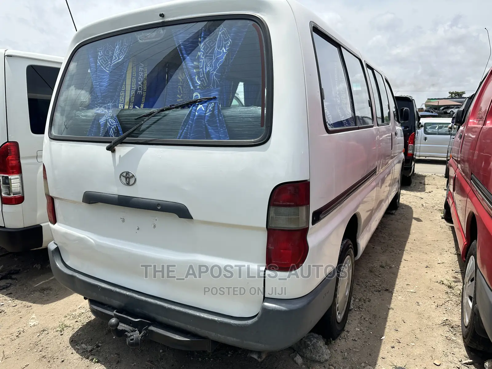 Toyota HiAce 2006 White