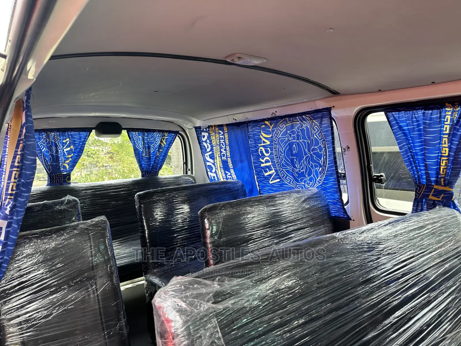 Toyota HiAce 2006 White