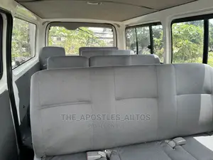 Toyota HiAce 2010 White