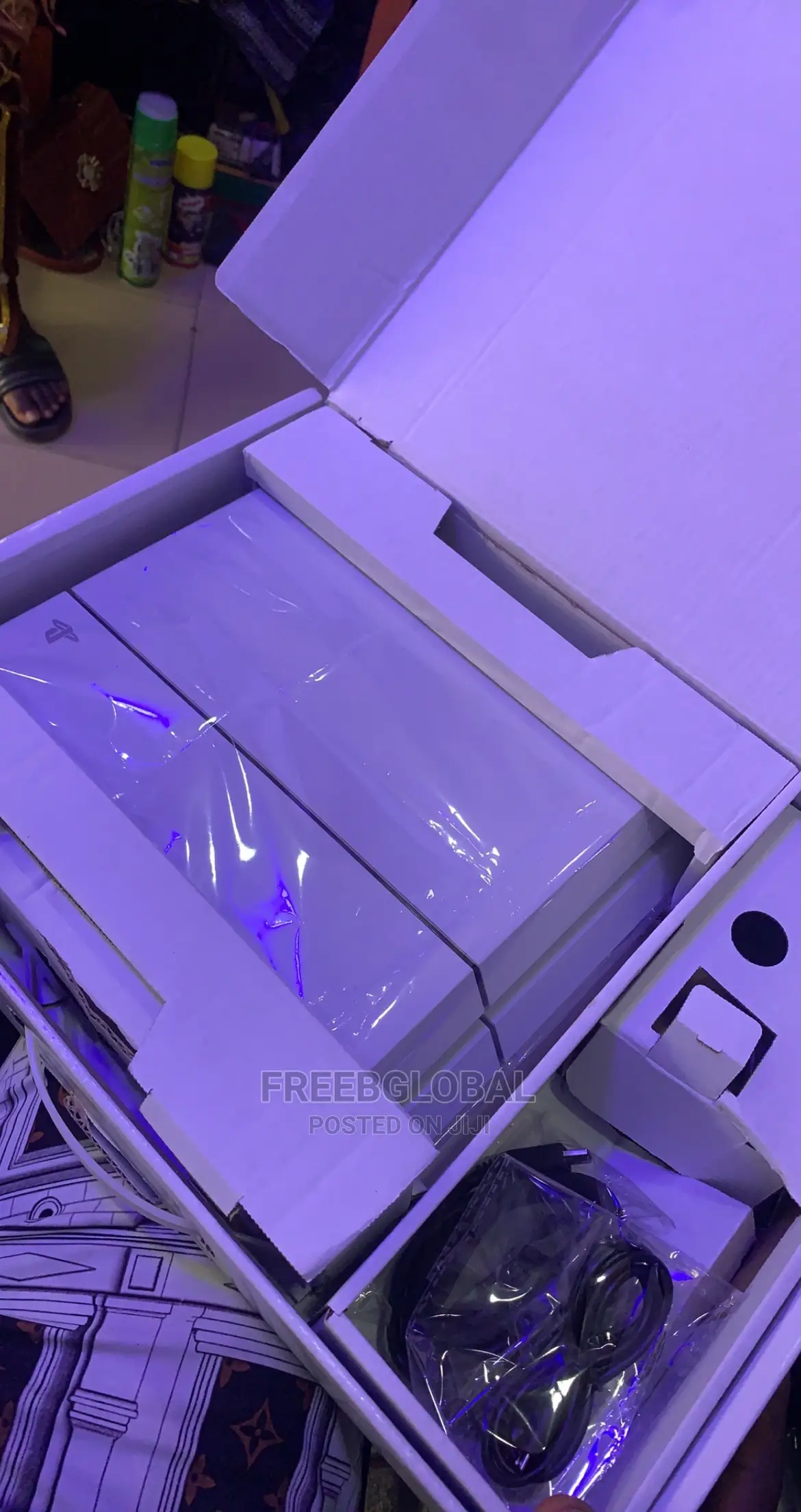 White Ps4 Fat