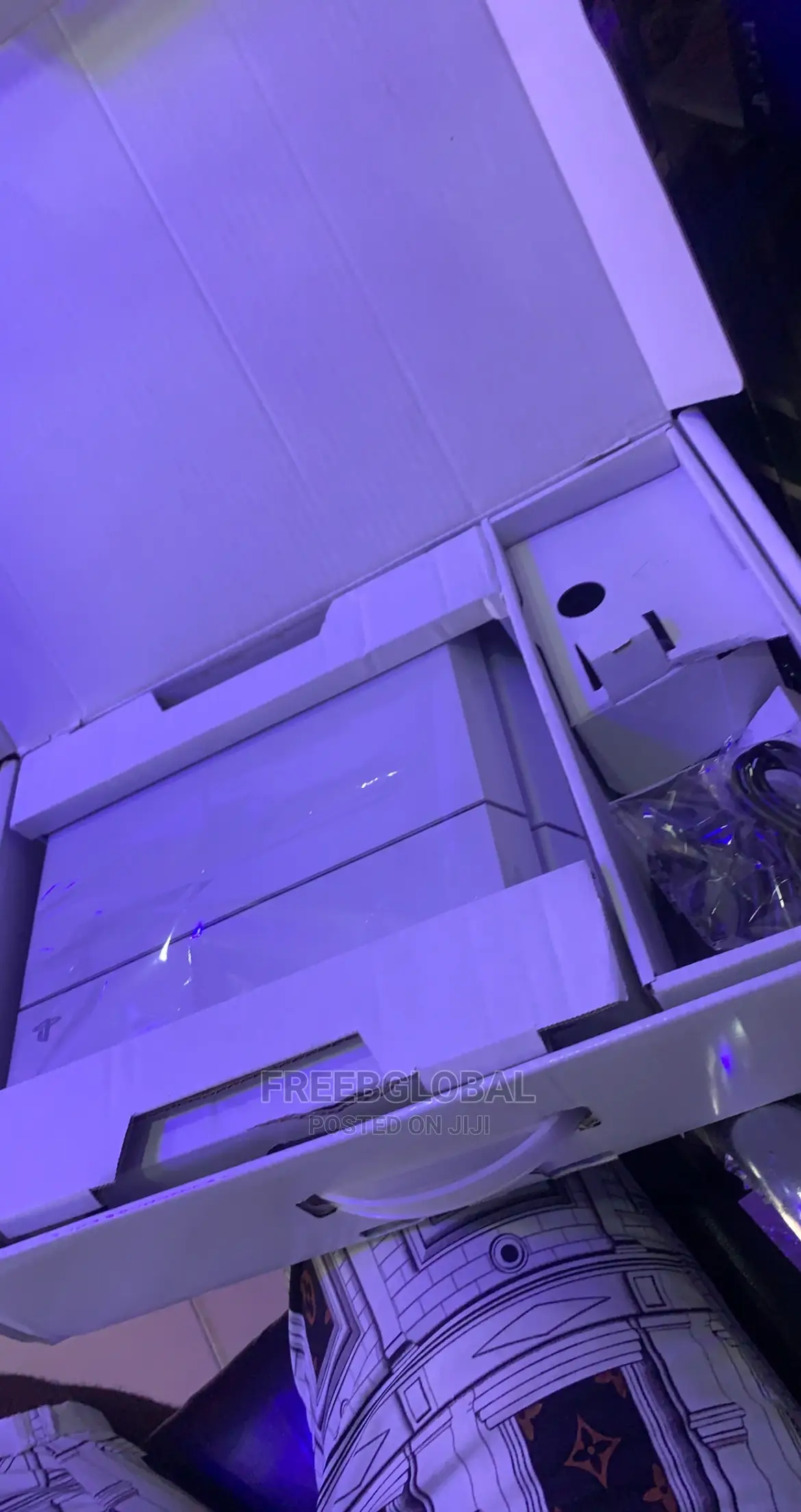 White Ps4 Fat