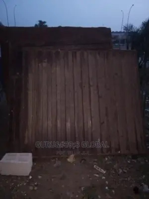 10 by 10ft Loose and Tight Container Available for Sale