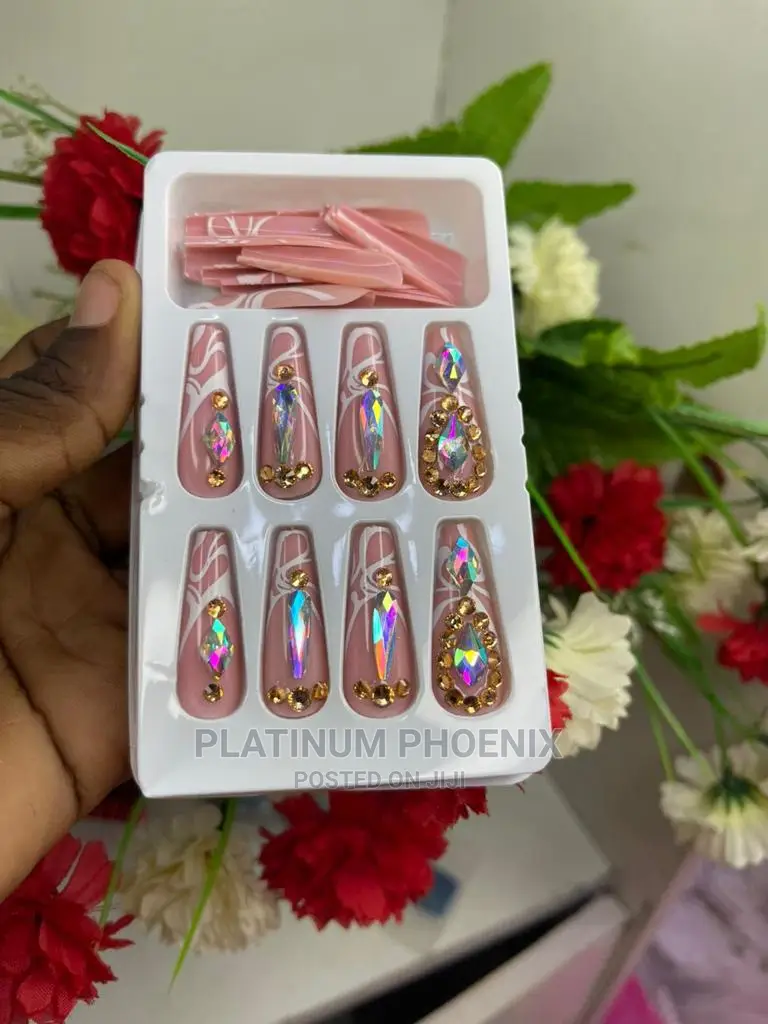 Press on Nail and Glue (Adhesive Artificial Nails)