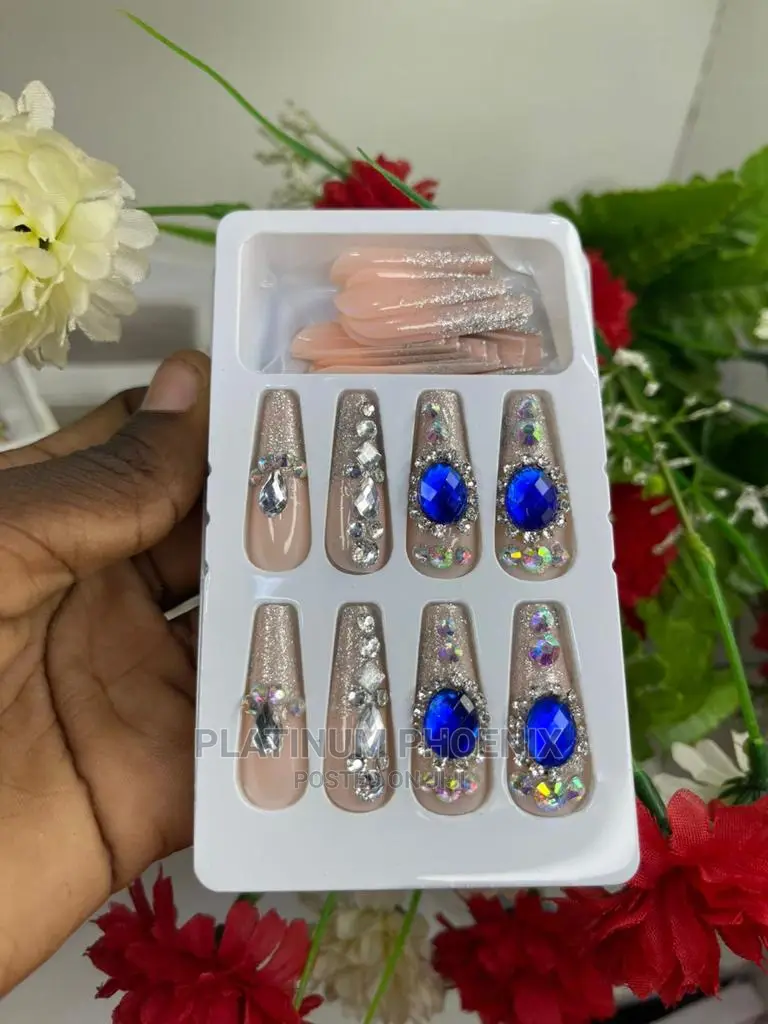 Press on Nail and Glue (Adhesive Artificial Nails)