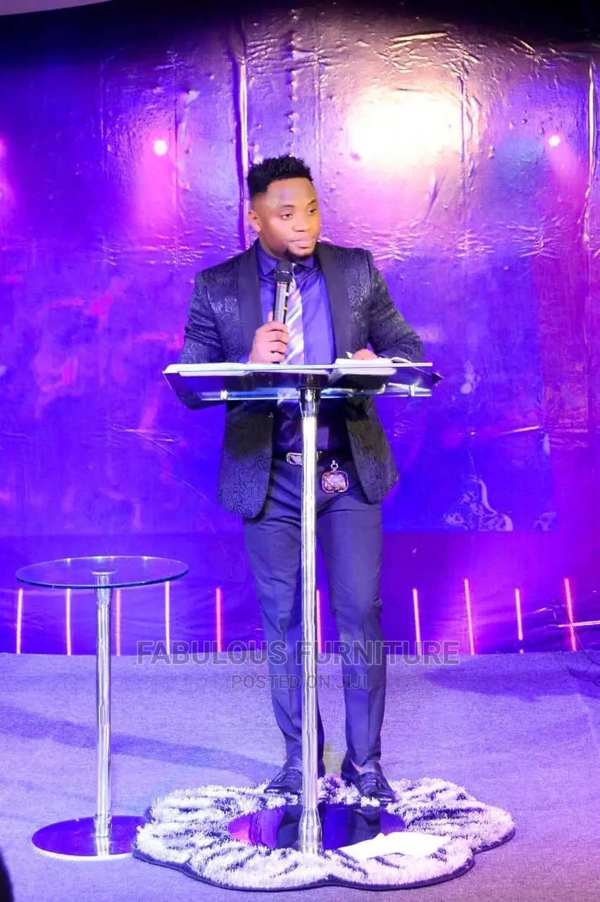 Lectern / Single Pole Pulpit