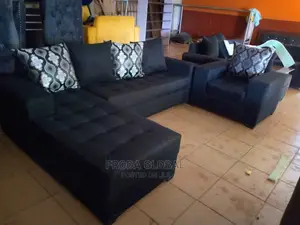 L-Shape Sofa and Single Chair, Pillows. Black Fabric Couch. Lii01