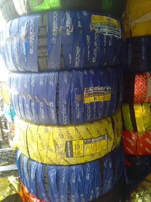 Accerella Tyres