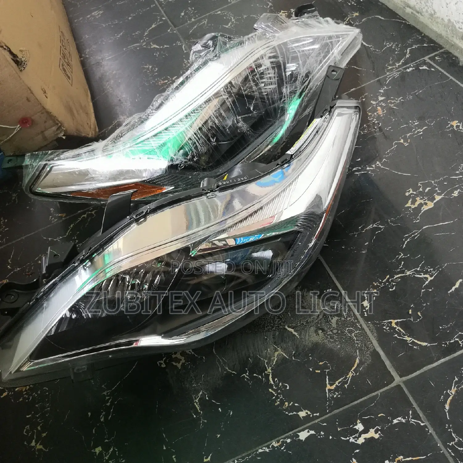 Set Headlamp Avalon 2014