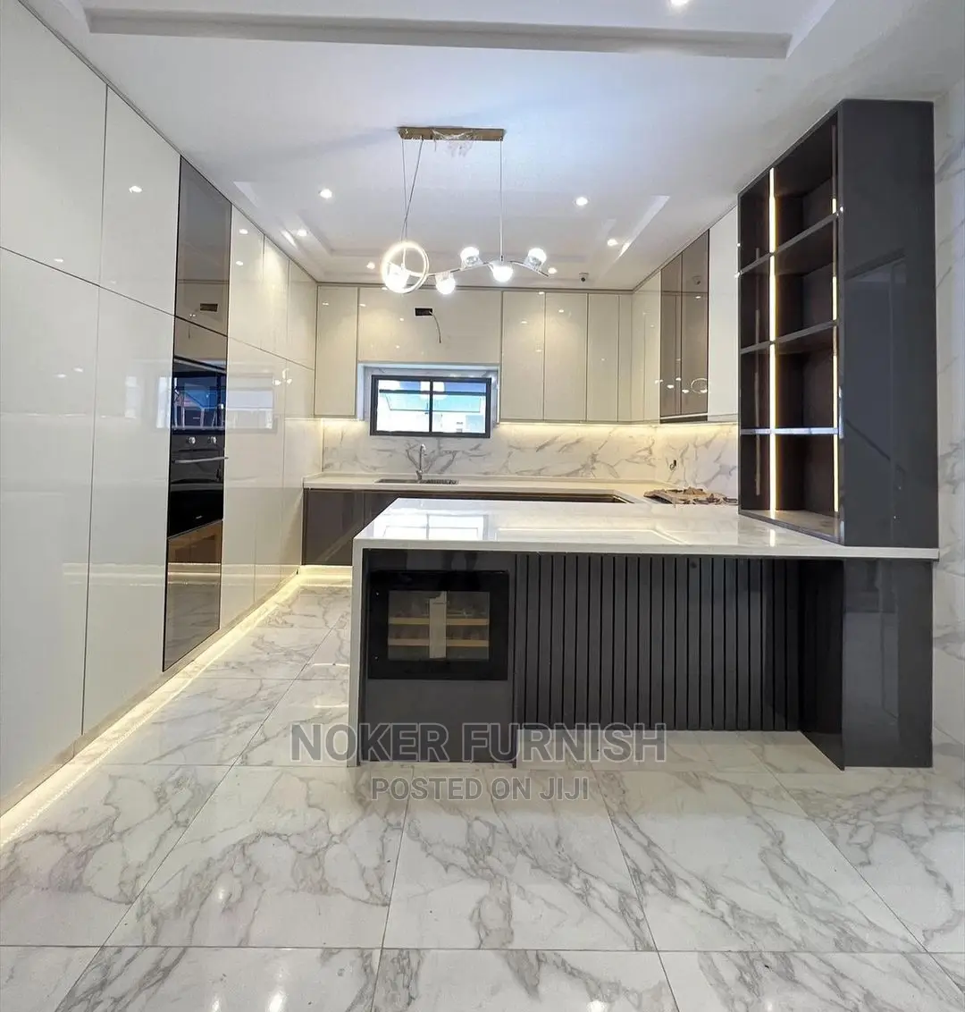 Luxury Kitchen Cabinets