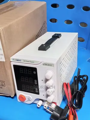 DC Power Supply Variable 30V 10A