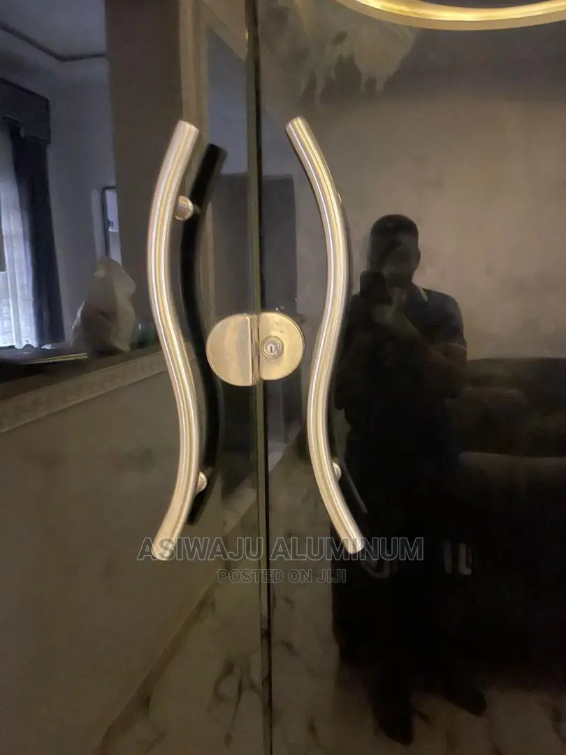 Frameless Glass Door Installations