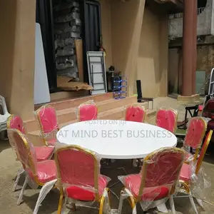 Round Foldable Table