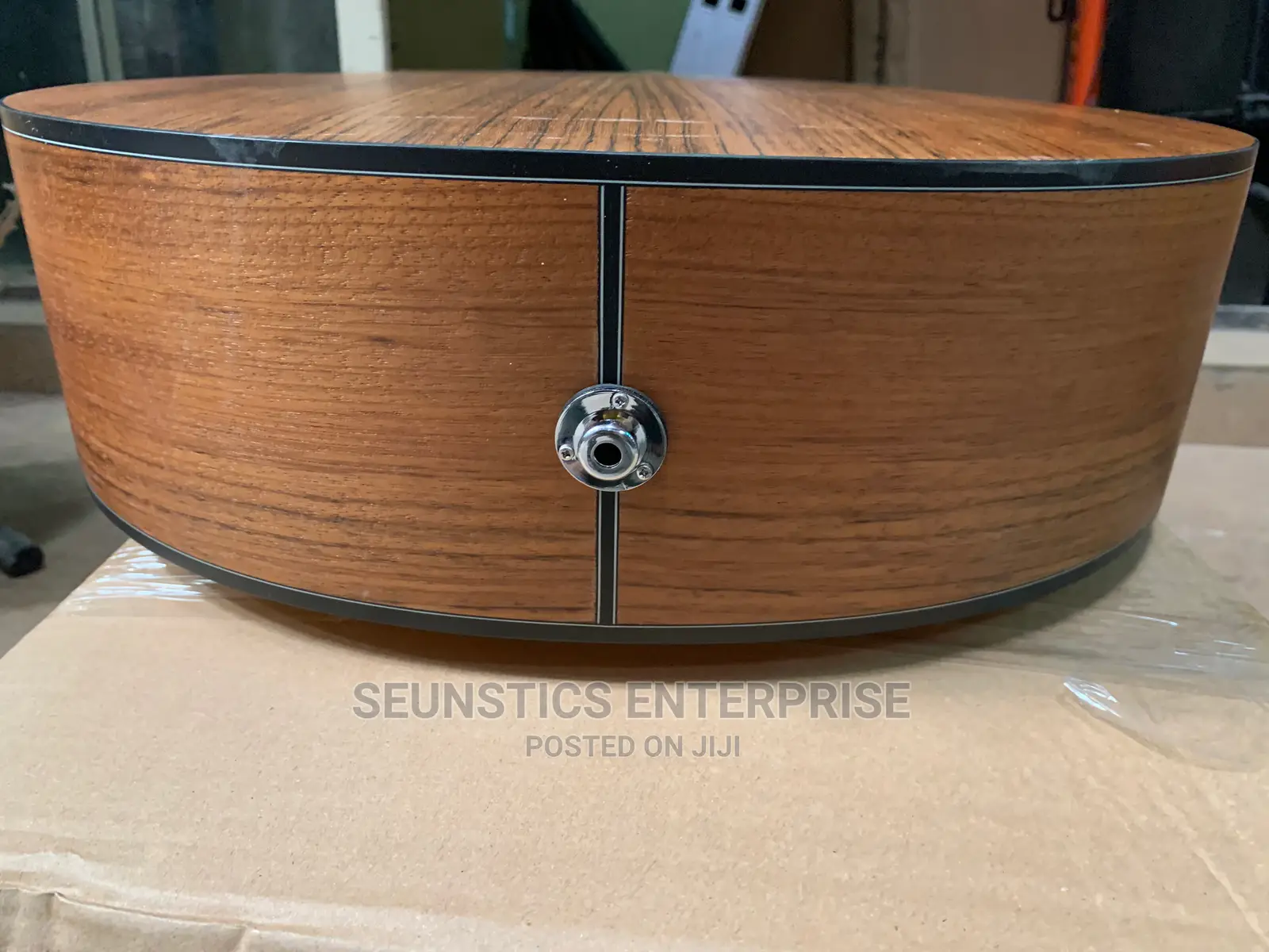 Quality Tayste Electro Acoustic Guitar