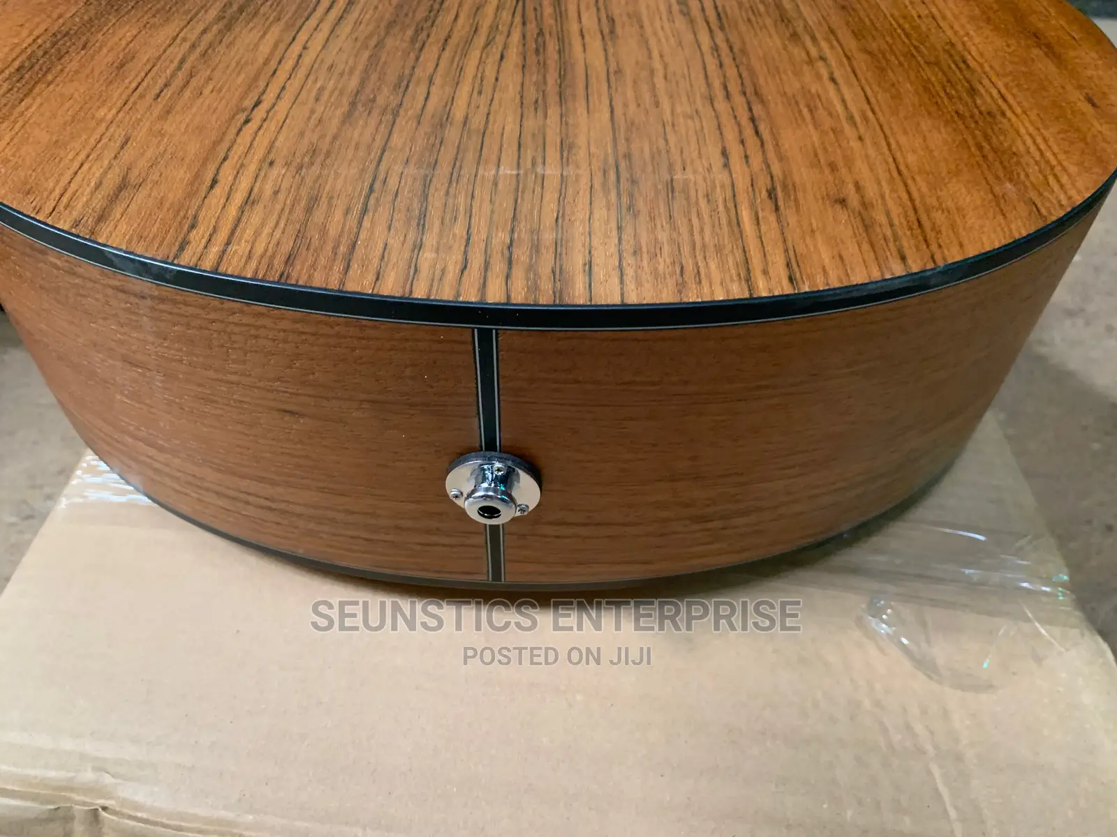 Quality Tayste Electro Acoustic Guitar
