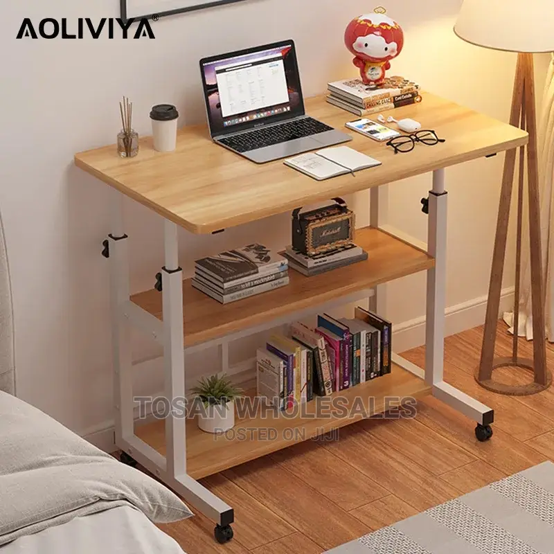 Adjustable Computer/Laptop Table