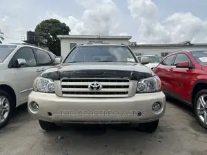 Toyota Highlander Limited V6 4x4 2007 Gold