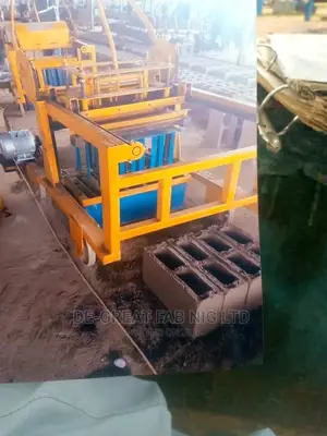 Egg Laying Machines