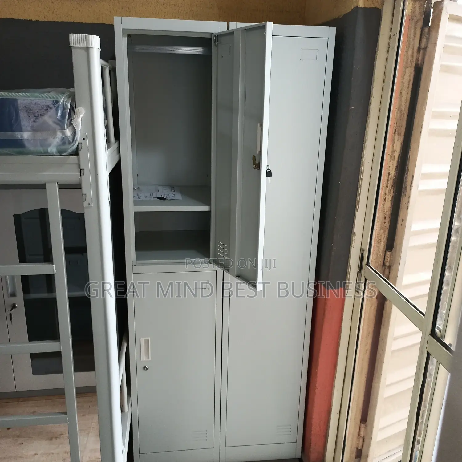 2 Doors Workers Locker