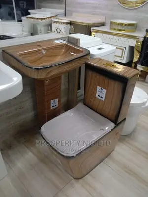 Complete Set of England Top Flush Wc