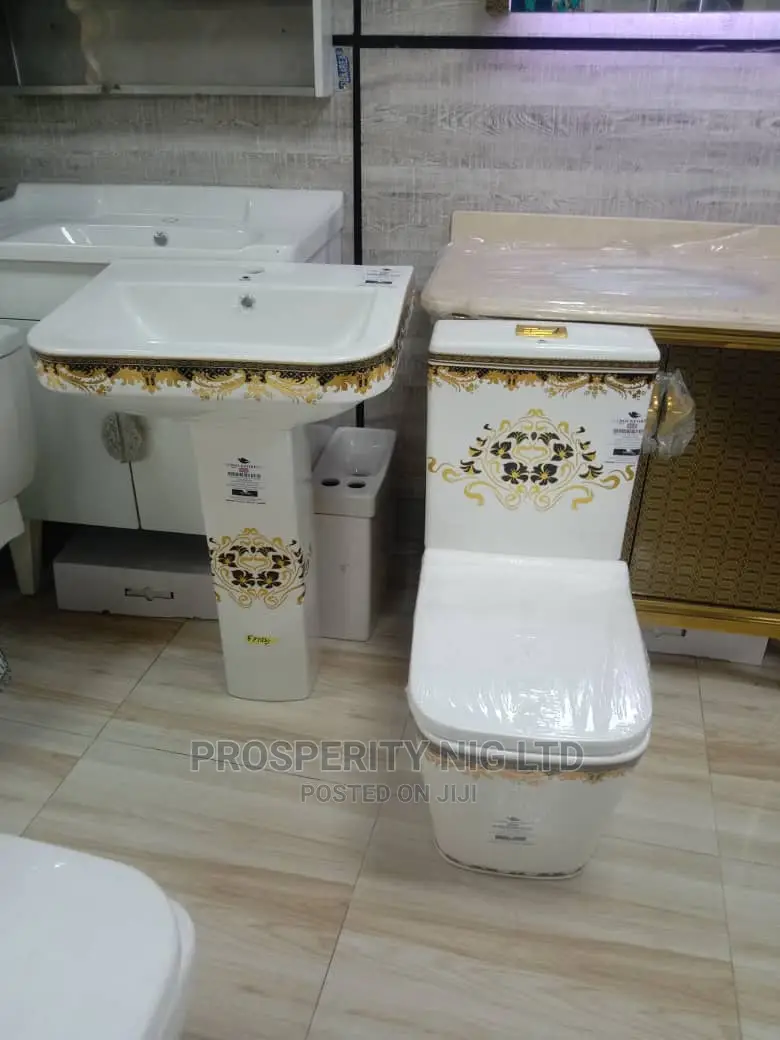 Top Flush England WC