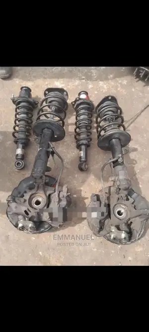 Front and Back Shock Toyota Corolla 2004 2015 and Matrix 05